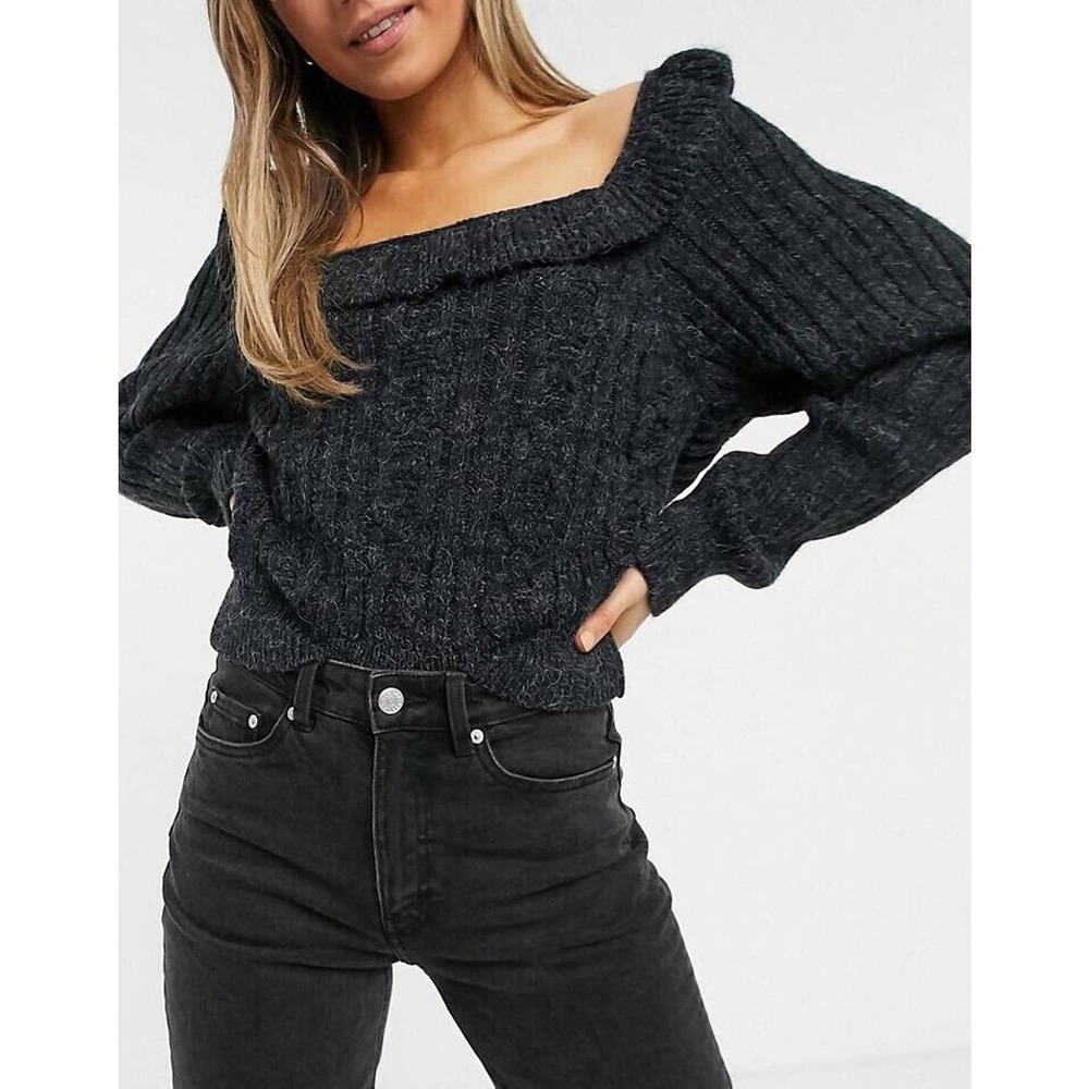 NWT Topshop Womens Open Back Ruffle Detail‎ Sweater Size 0-2 Charcoal Gray